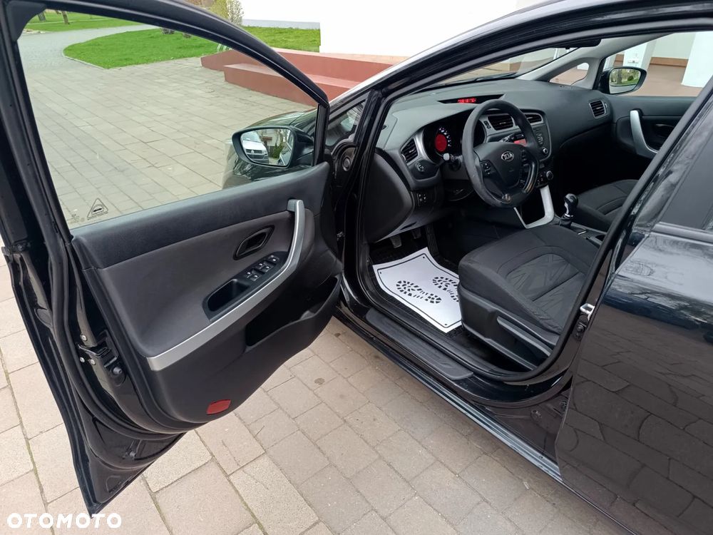 Kia Ceed 1.4 CVVT - 25