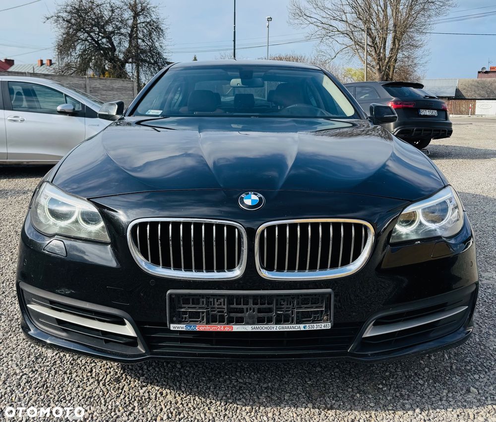 BMW Seria 5 530d xDrive Sport-Aut Modern Line - 4