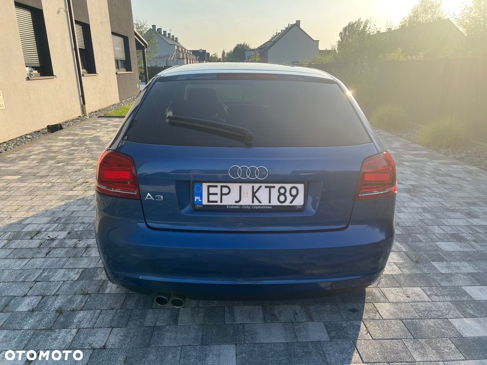 Audi A3 3-drzwiowe 2.0 TDI DPF Attraction - 4