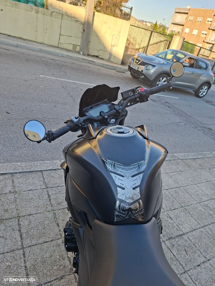 Suzuki GSX GSX_S - 6