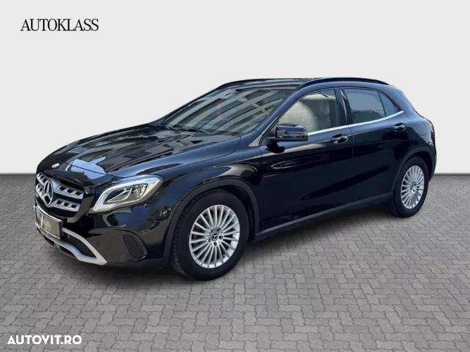 Mercedes-Benz GLA - 1