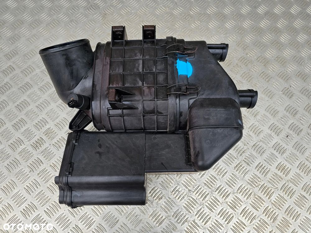 OBUDOWA FILTRA POWIETRZA IVECO EUROCARGO 3.9 5.9 TECTOR 06-15 rok - 1