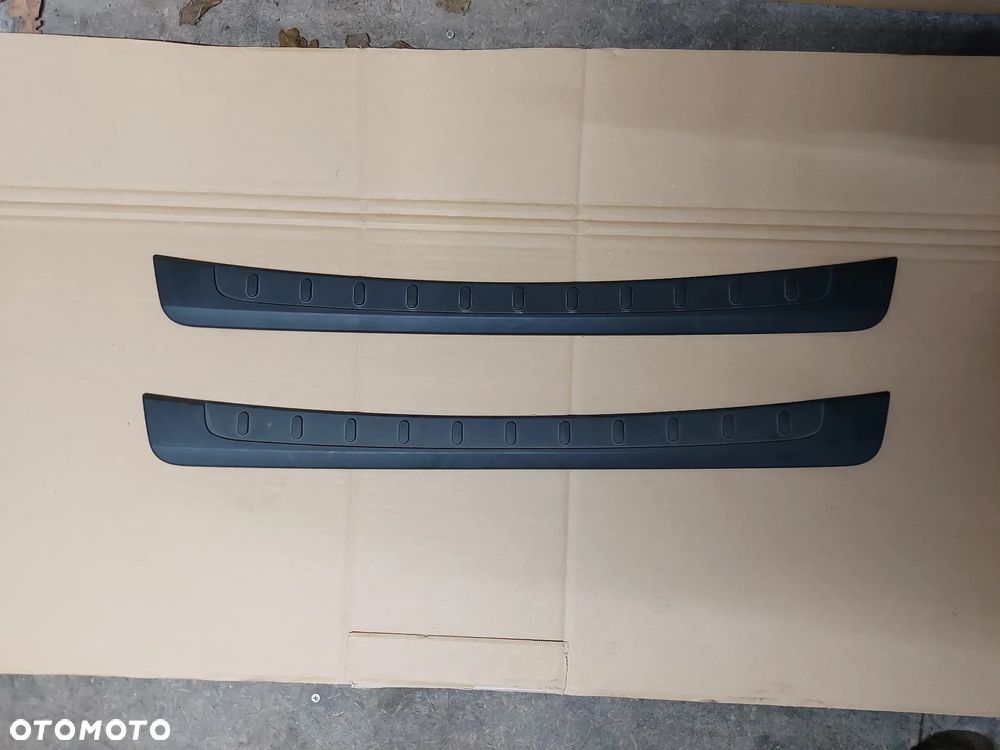 Toyota Yaris IV 20- Listwa Zderzaka Tył Oryginał