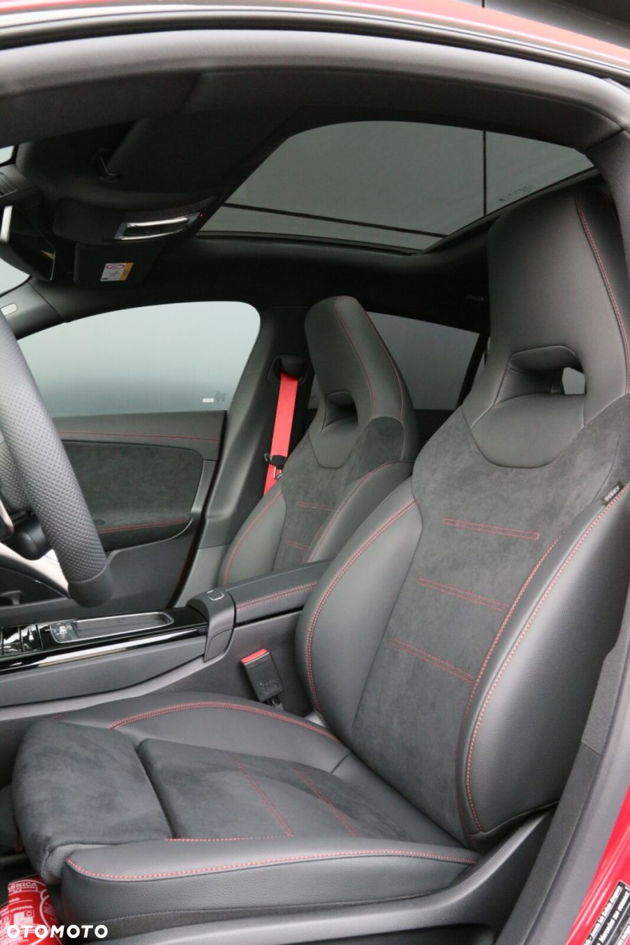 Mercedes-Benz CLA AMG 35 4-Matic 7G-DCT - 23