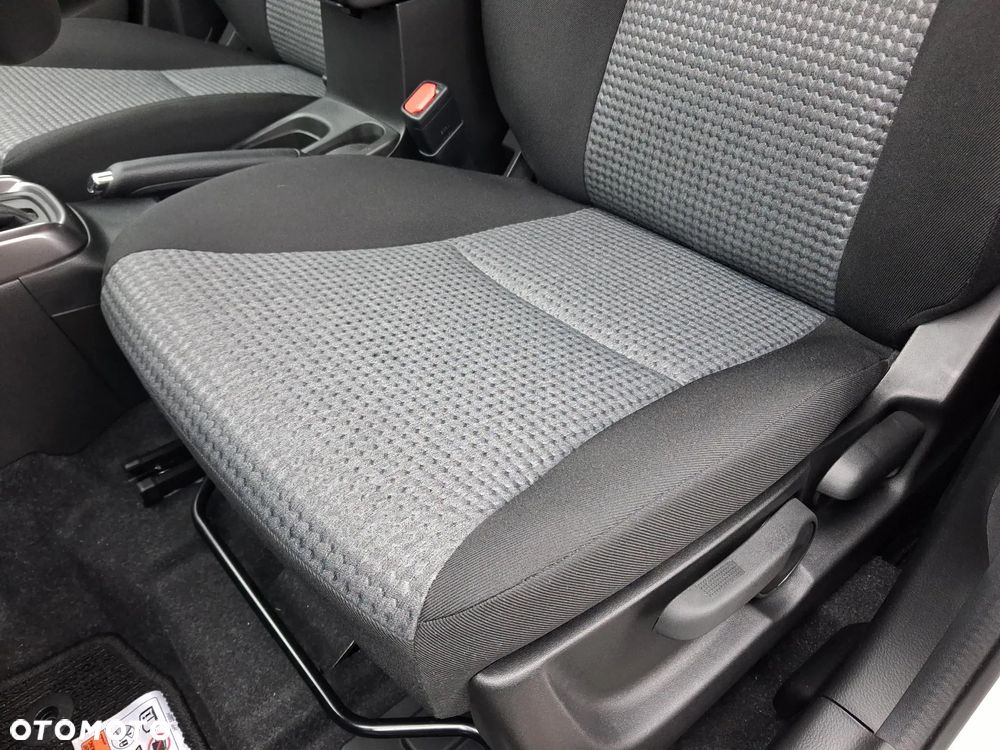 Suzuki SX4 S-Cross - 12