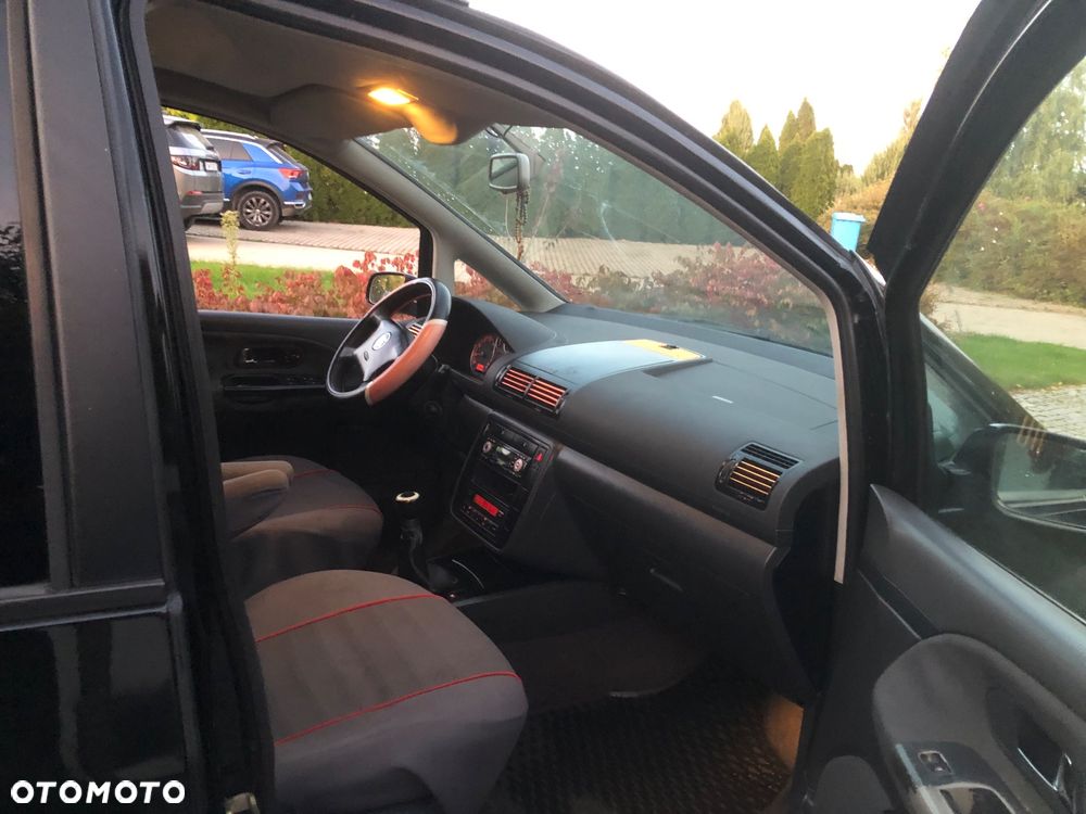 Seat Alhambra 2.0 Reference - 8