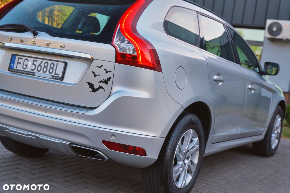 Volvo XC 60 D4 Momentum - 36