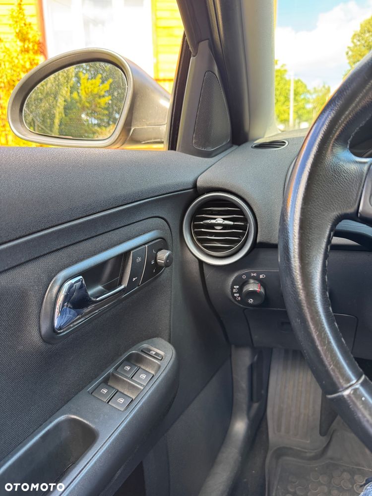 Seat Ibiza 1.6 16V Sport - 10