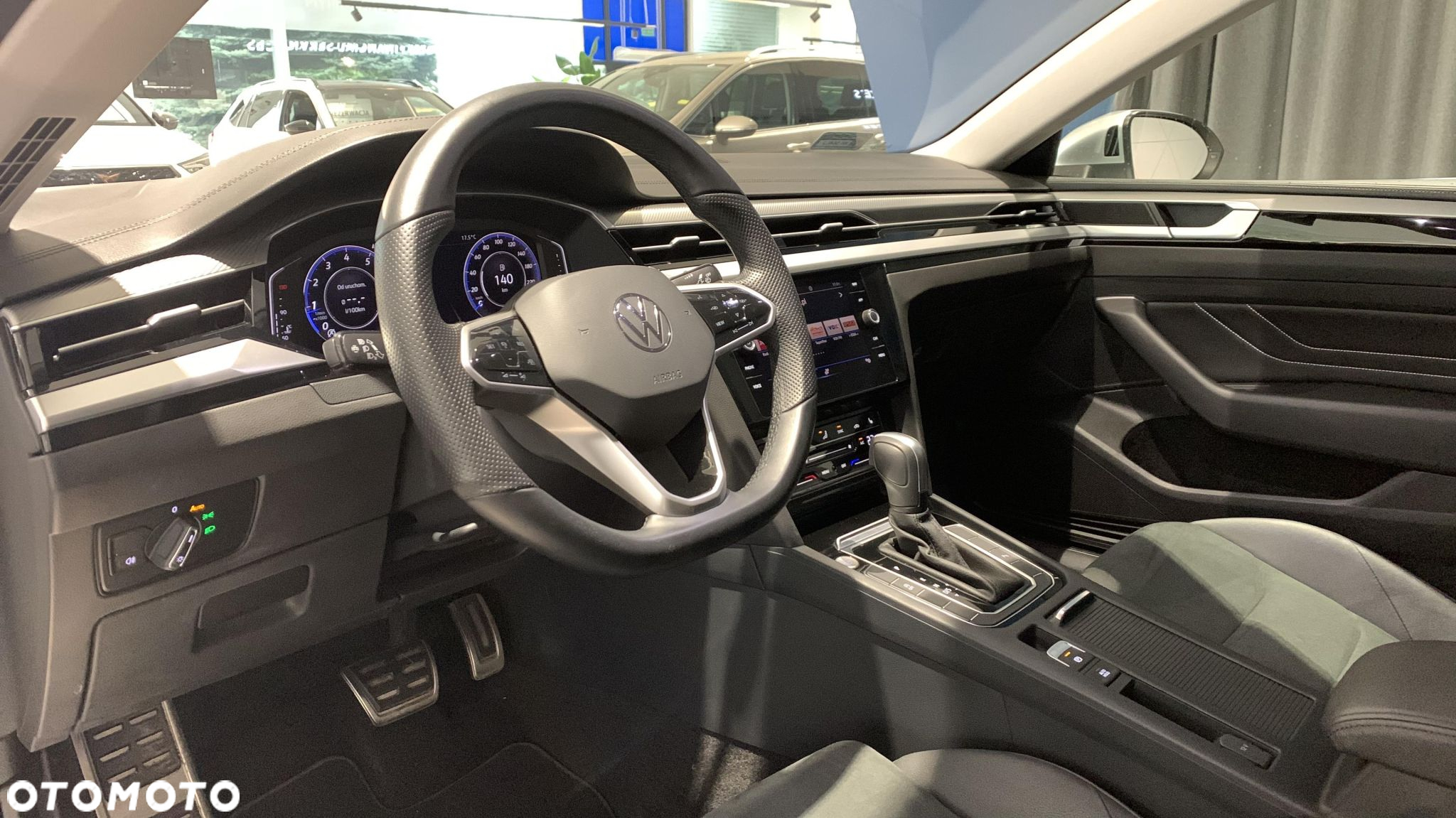 Volkswagen Arteon 2.0 TSI Elegance DSG - 9