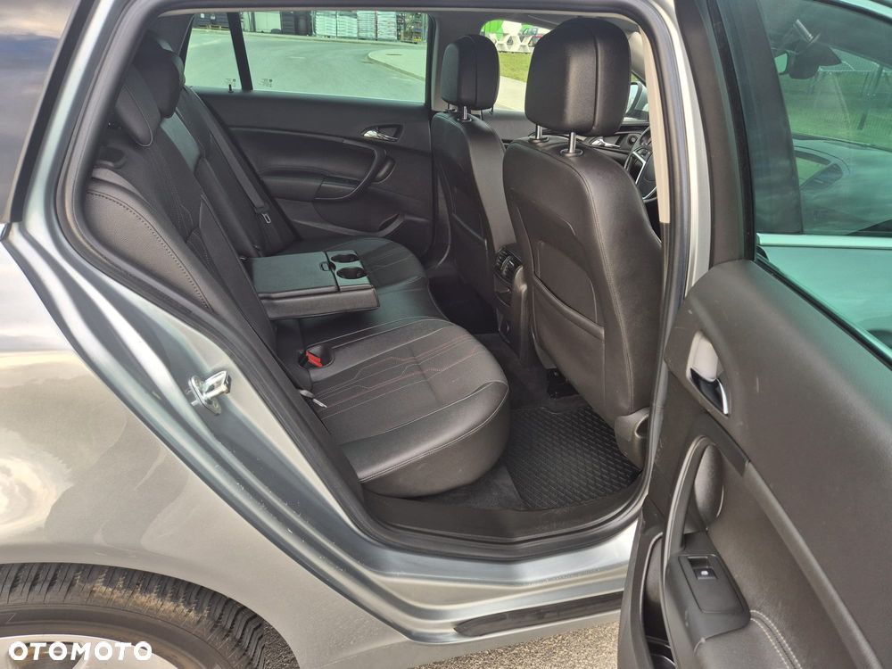 Opel Insignia 2.0 Turbo 150 Jahre - 24