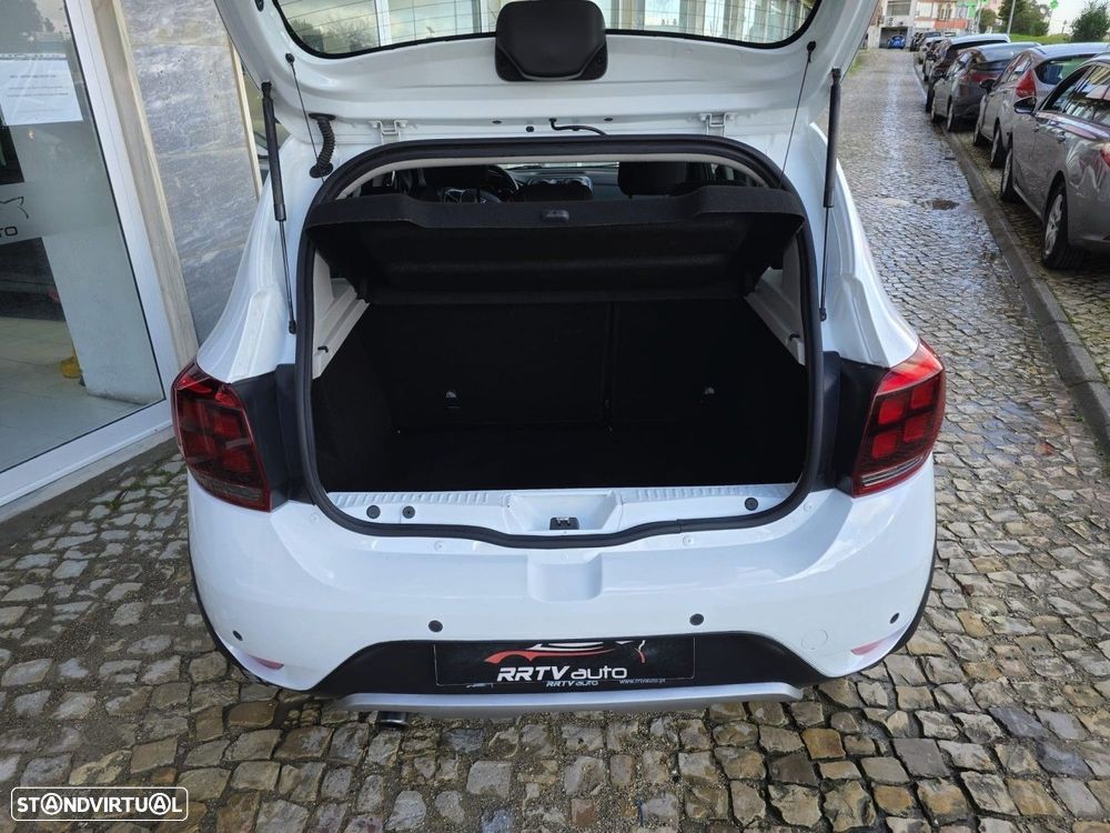 Dacia Sandero 0.9 TCe Stepway - 22