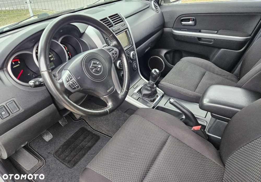 Suzuki Grand Vitara - 7