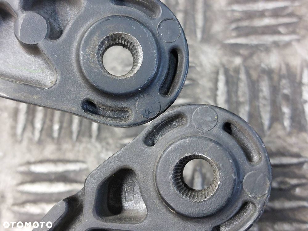 MECHANIZM WYCIERACZEK SILNICZEK PRZÓD RAMIĘ WYCIERACZKI JAGUAR XF X250 - 3