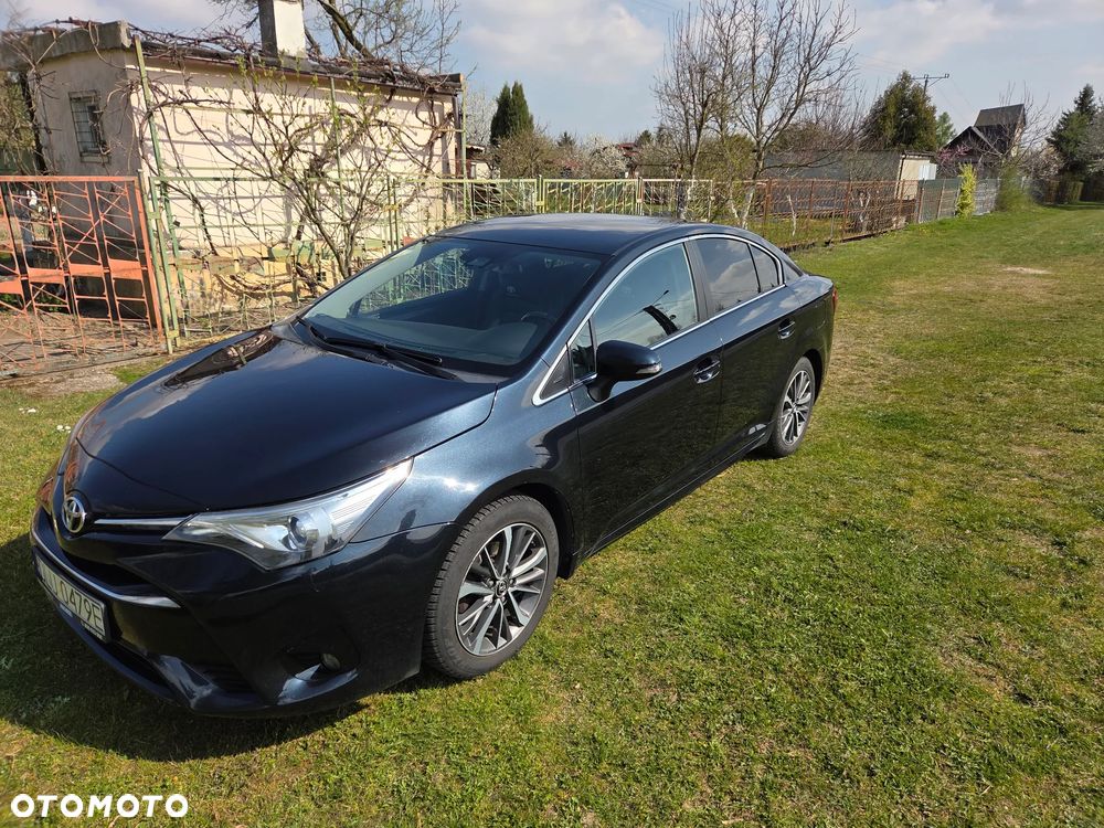 Toyota Avensis 1.8 Premium - 2