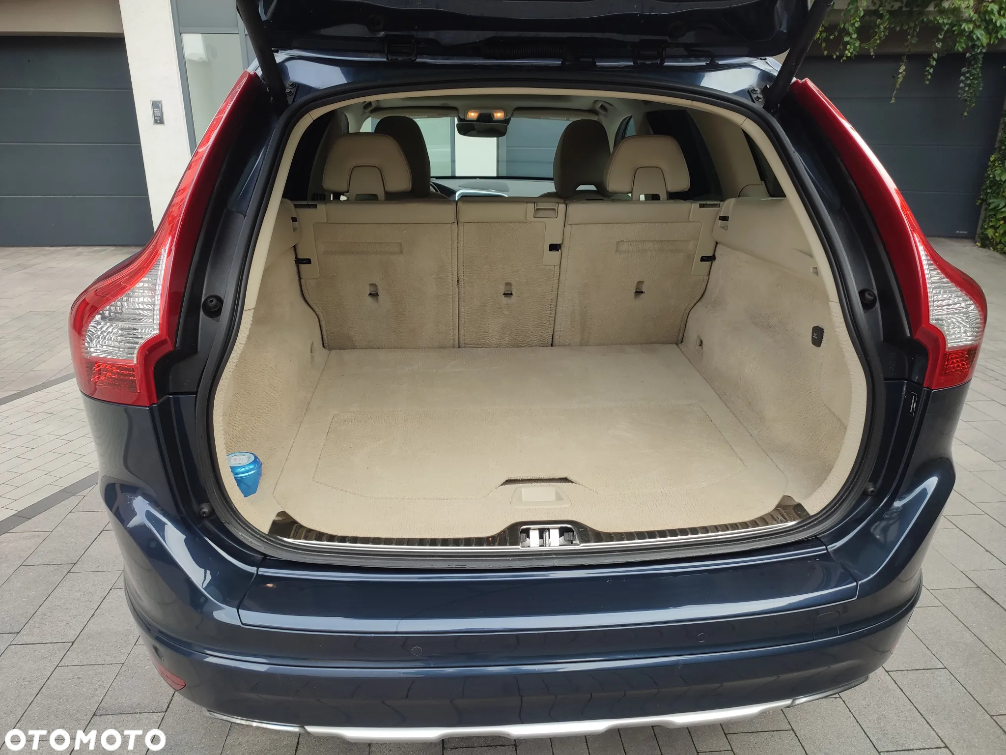 Volvo XC 60 - 6