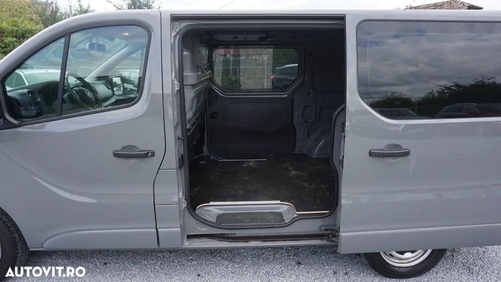 Opel Vivaro-B - 11
