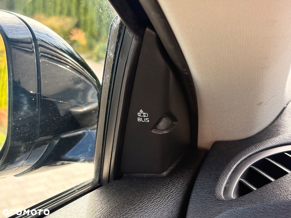Volvo V40 Cross Country T4 - 20