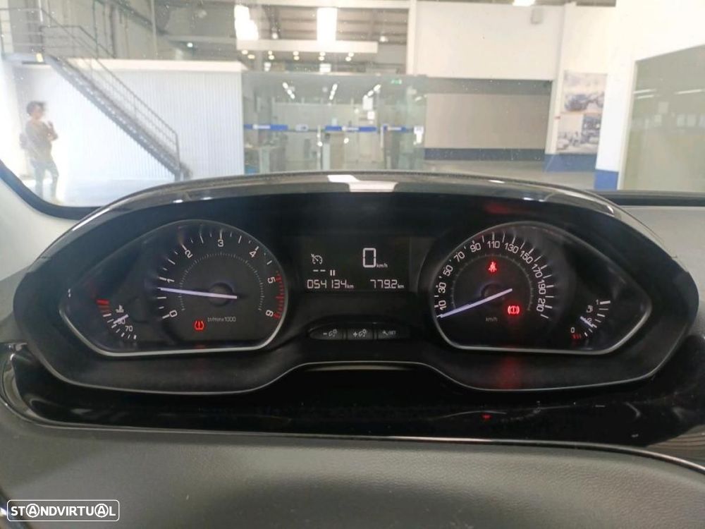 Peugeot 208 1.5 BlueHDi Active - 4