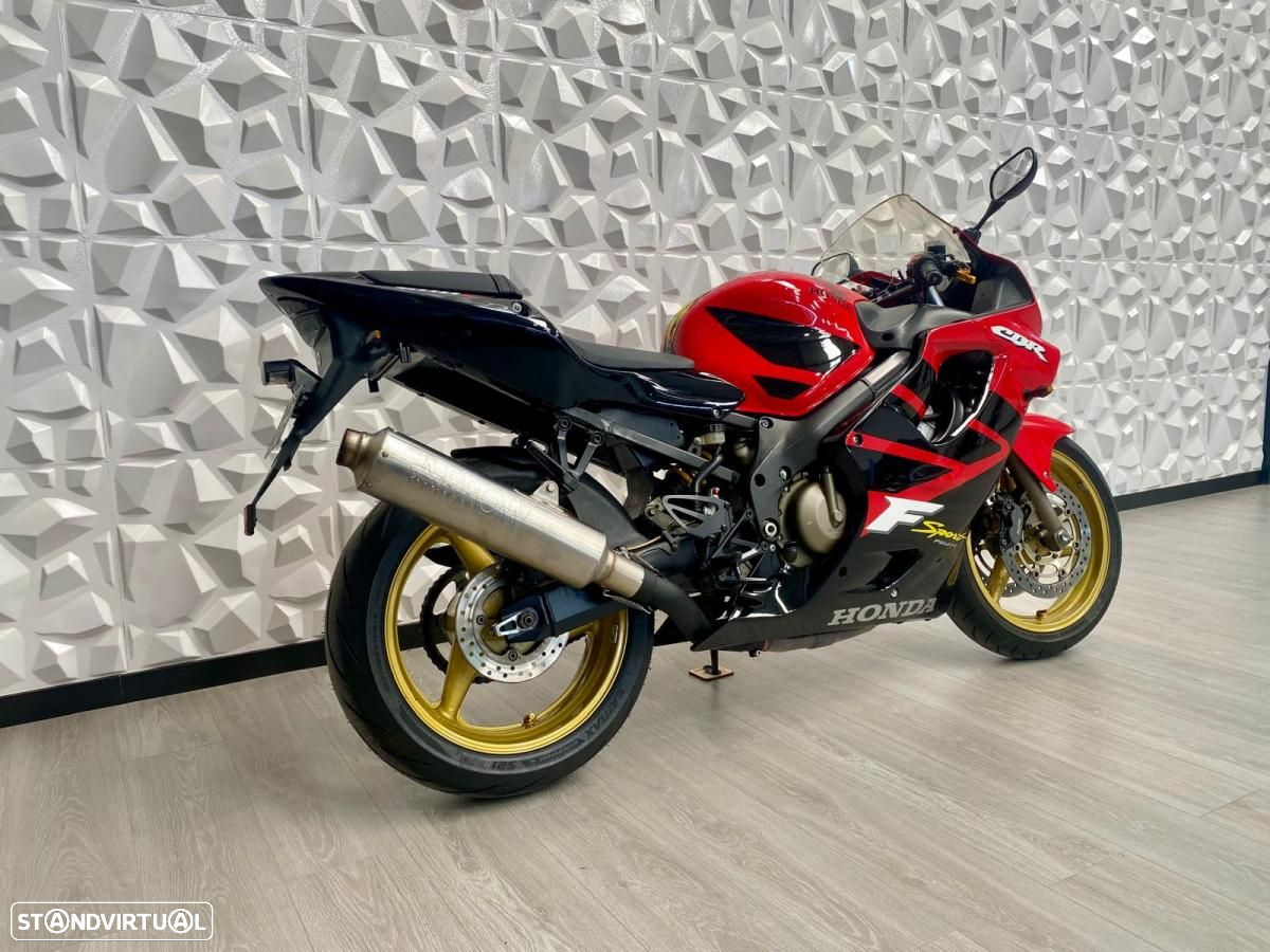 Honda CBR 600 F Sport (F4i) - 2