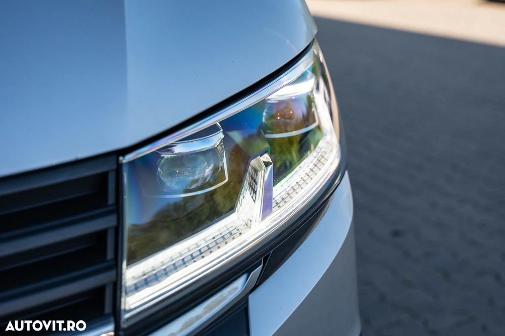Volkswagen Transporter T6.1 DSG Lang - 28