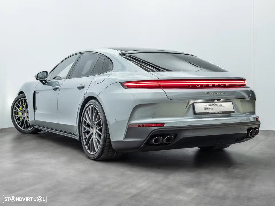 Porsche Panamera 4 E-Hybrid - 5