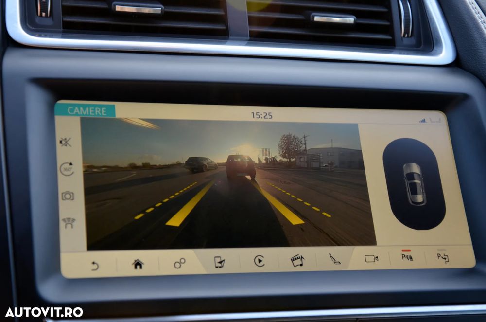 Jaguar E-Pace D180 AWD Aut. R-Dynamic HSE - 37