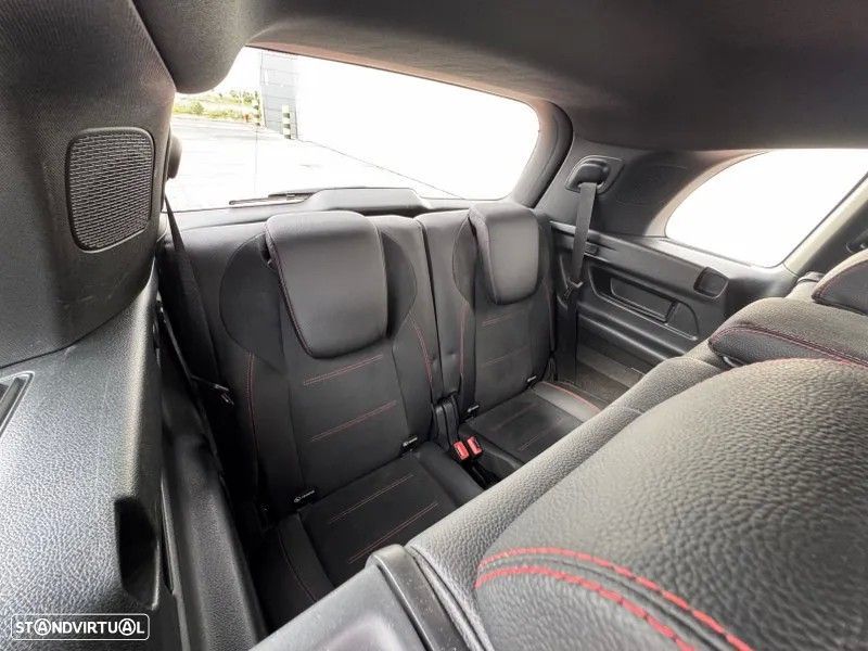 Mercedes-Benz GLB 200 d AMG Line - 29