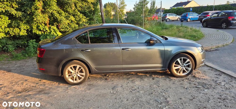 Skoda Octavia 1.5 TSI GPF ACT Style - 6