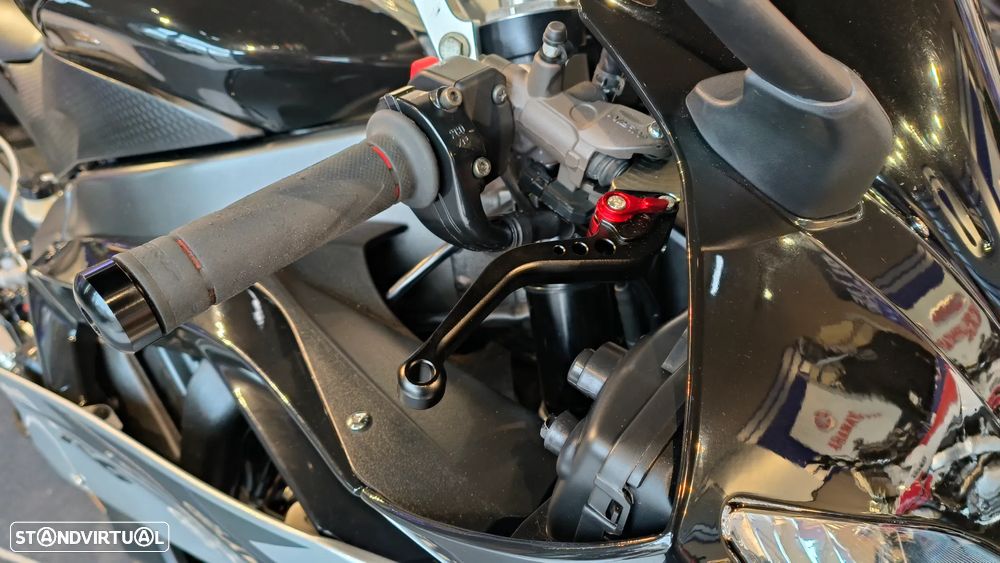 Yamaha YZF R6 - 4