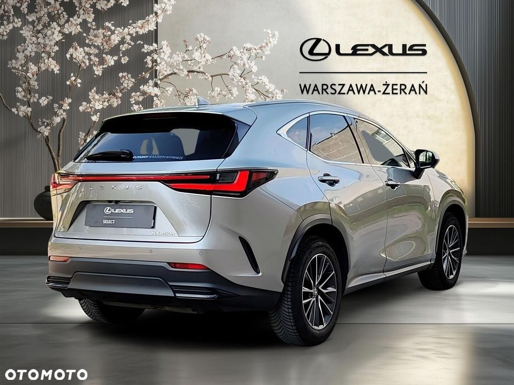Lexus NX 350h Prestige 2WD - 8