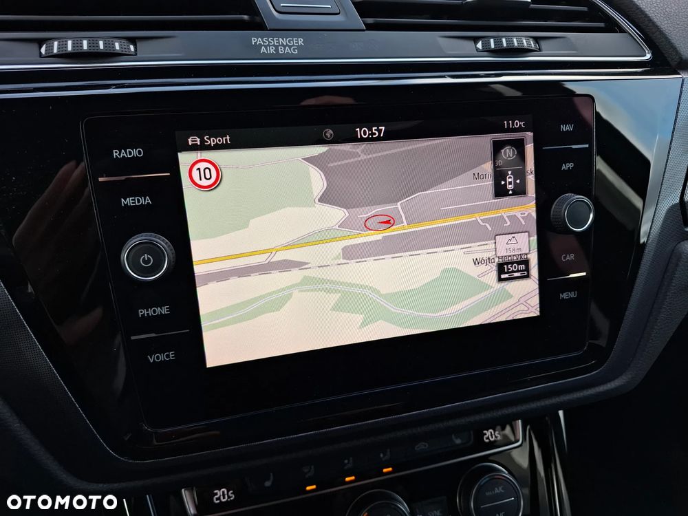 Volkswagen Touran 2.0 TDI BMT Highline DSG - 16