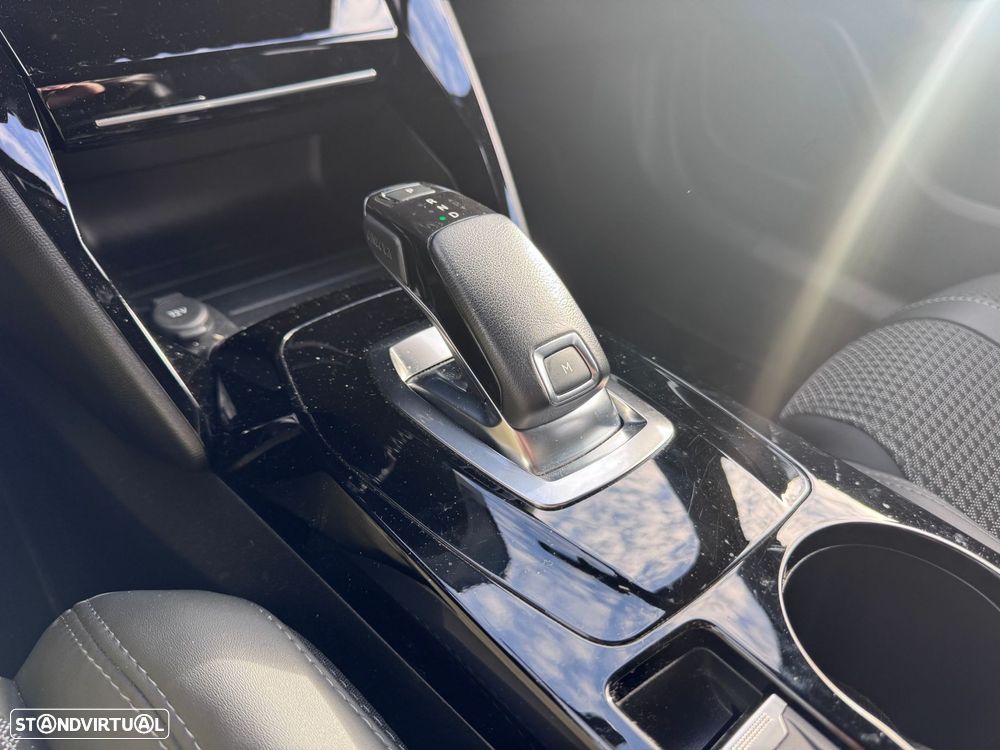 Peugeot 2008 1.2 PureTech GT Line EAT8 - 14