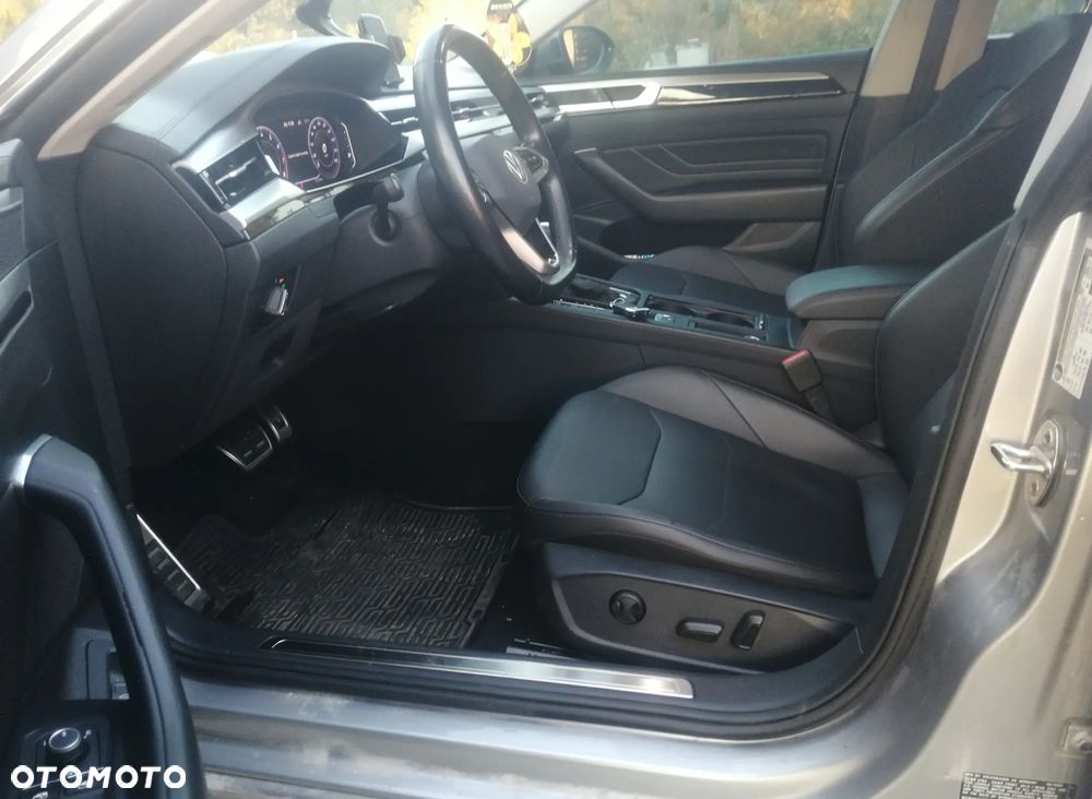 Volkswagen Arteon 2.0 TSI 4Motion R-Line DSG - 19