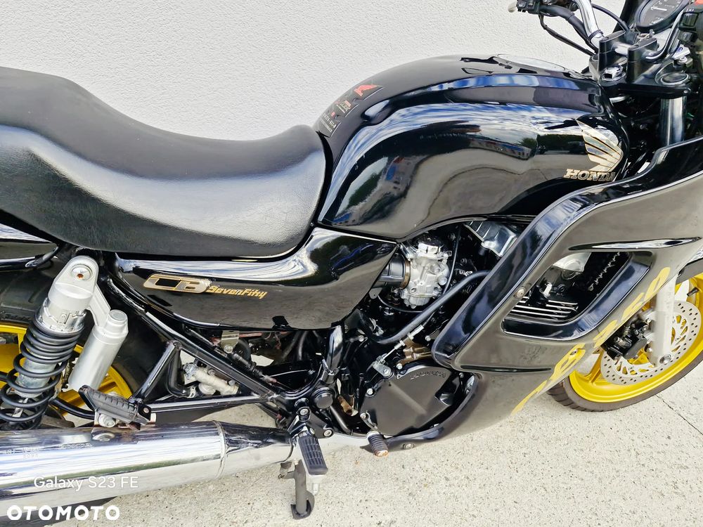 Honda CB - 17