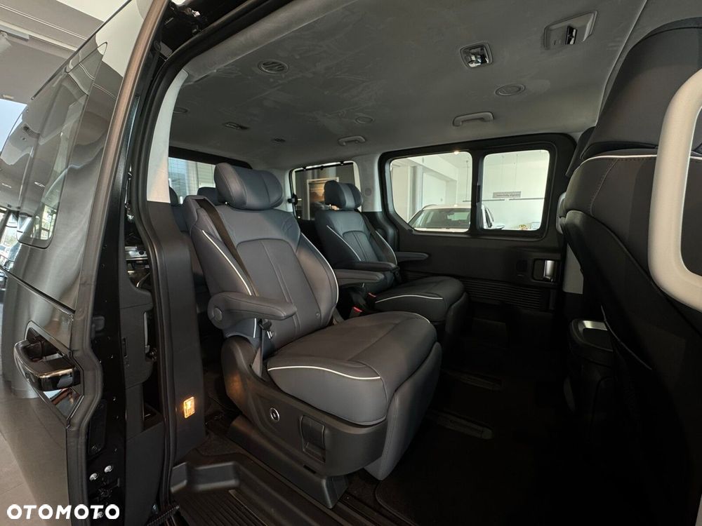 Hyundai Staria - 11