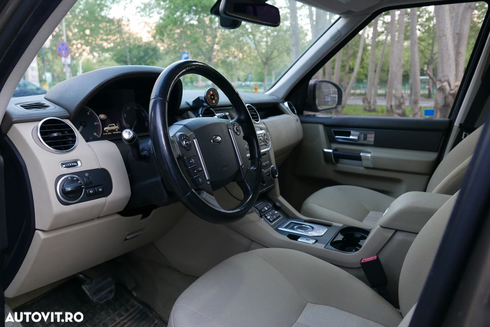 Land Rover Discovery 3.0 TDV6 S Aut - 19