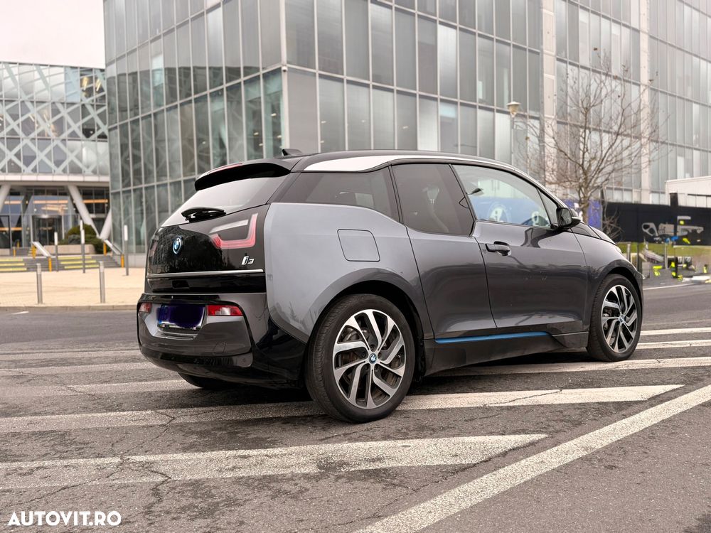 BMW i3 - 7