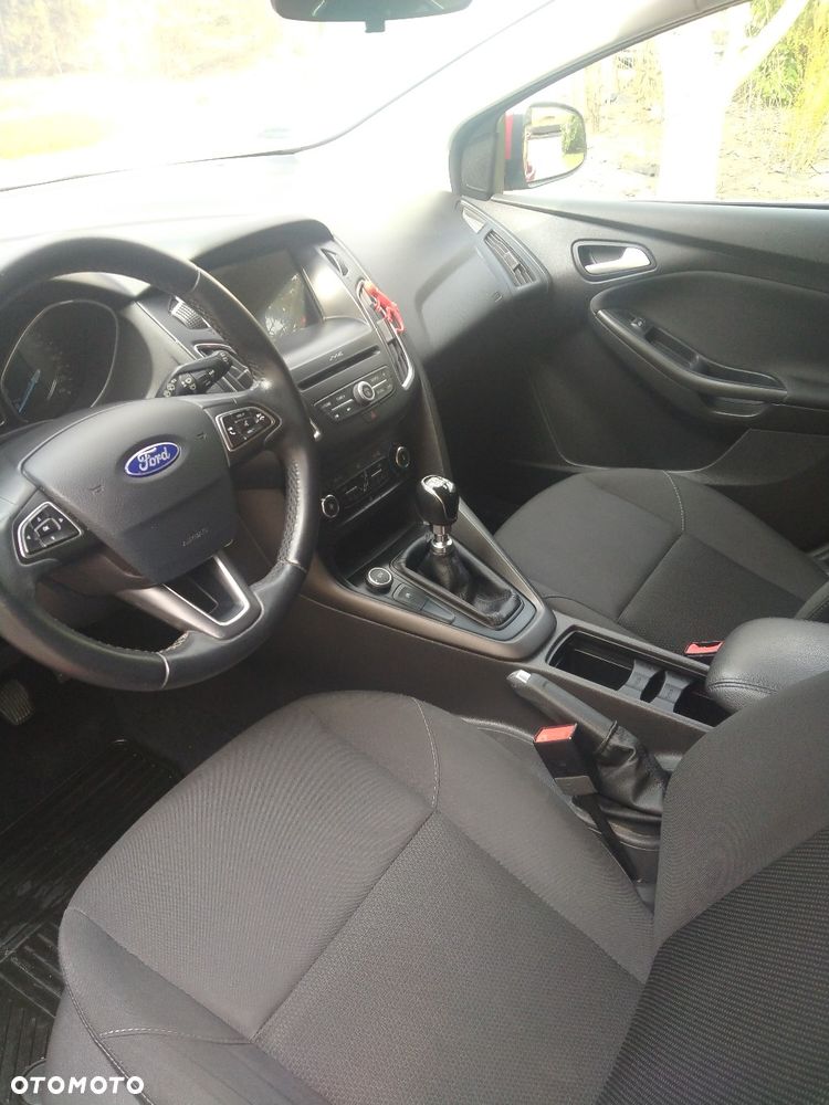Ford Focus - 4