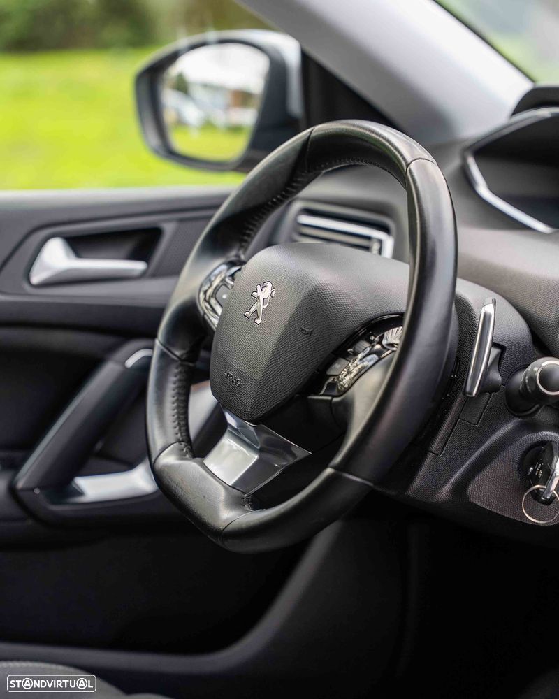 Peugeot 308 PureTech 130 EAT8 Active Pack - 29