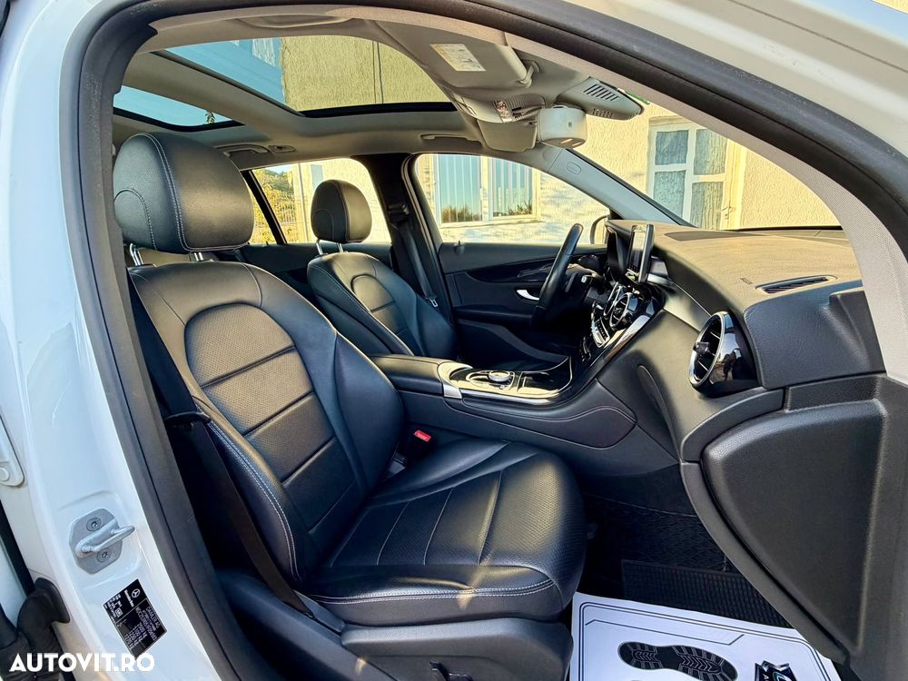 Mercedes-Benz GLC 220 d 4MATIC 9G-TRONIC Exclusive - 12