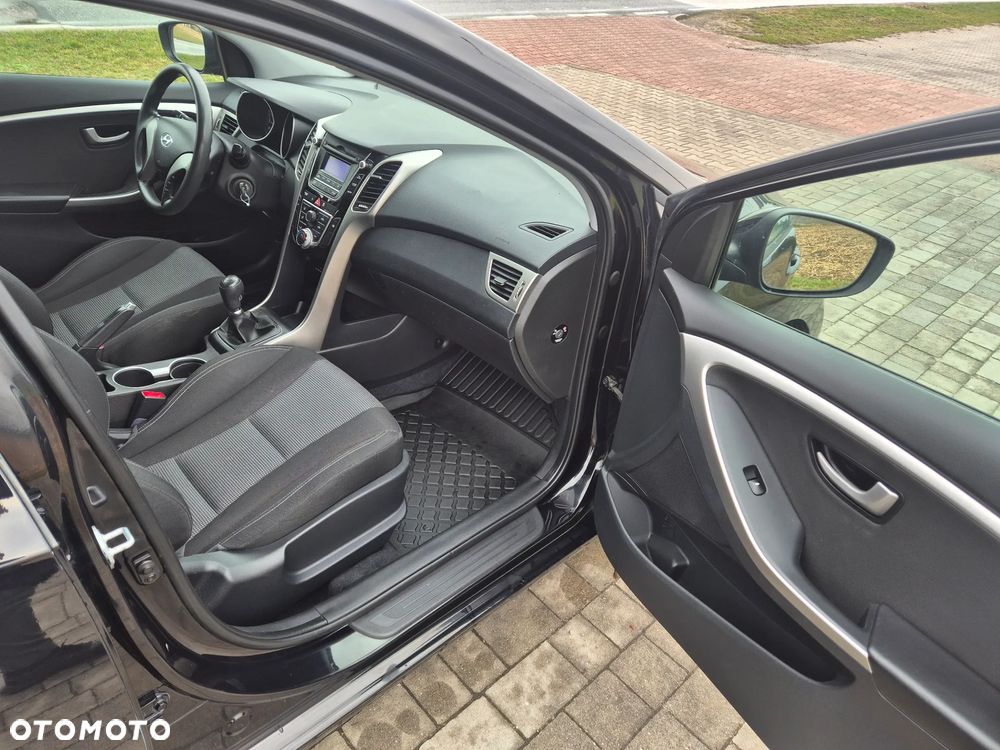 Hyundai i30 - 13