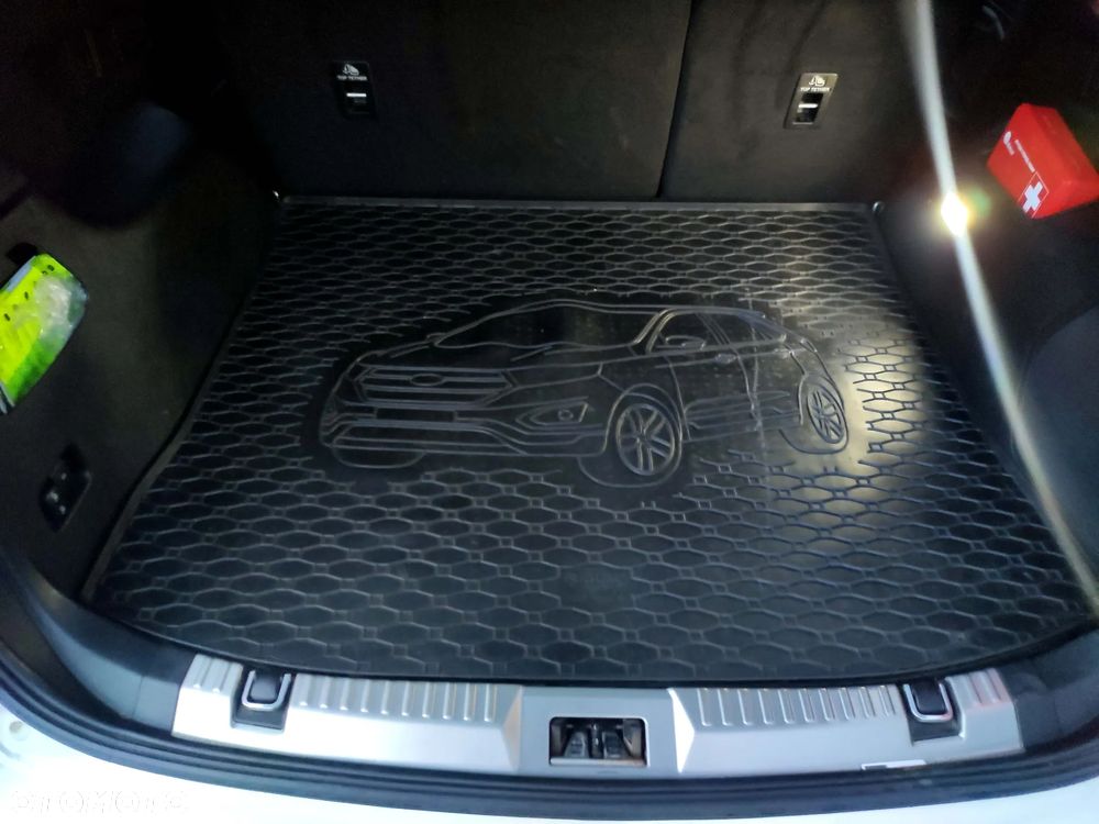 Ford Edge 2.0 TDCi Bi-Turbo 4x4 Titanium - 15