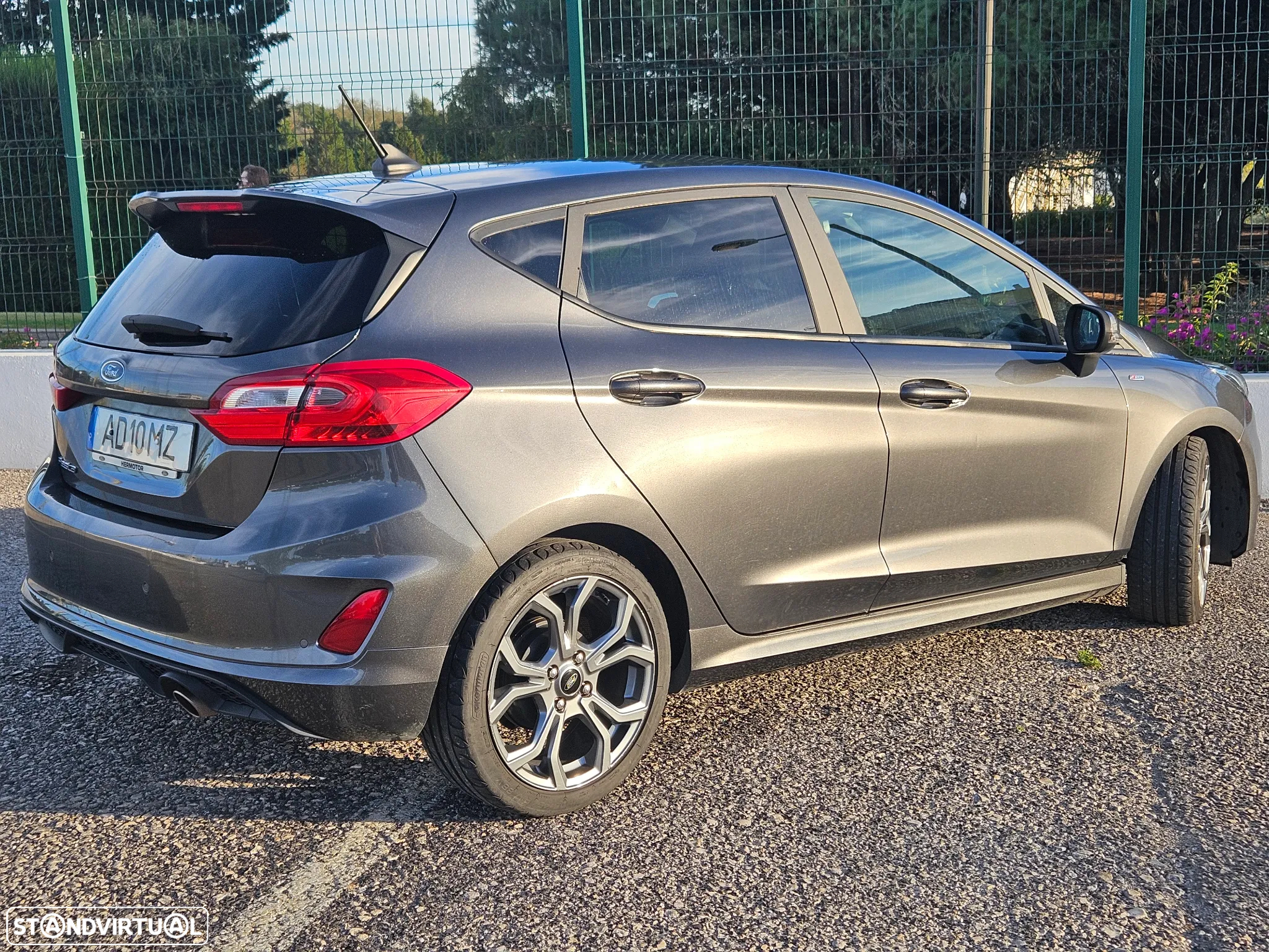 Ford Fiesta 1.0 EcoBoost ST-Line - 3