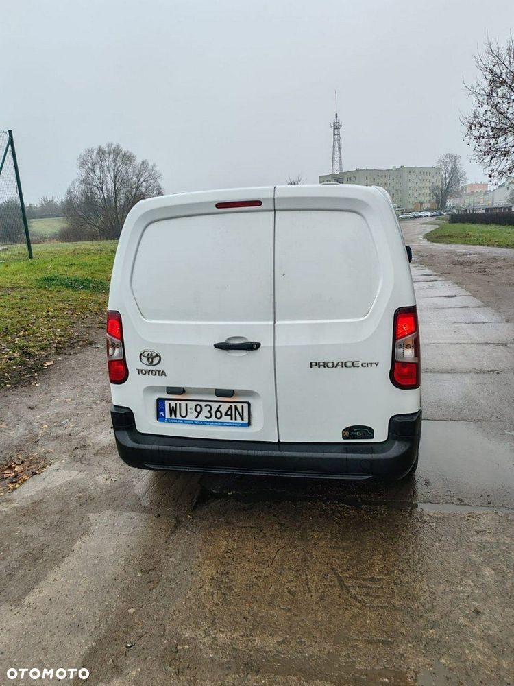 Toyota Proace City - 3