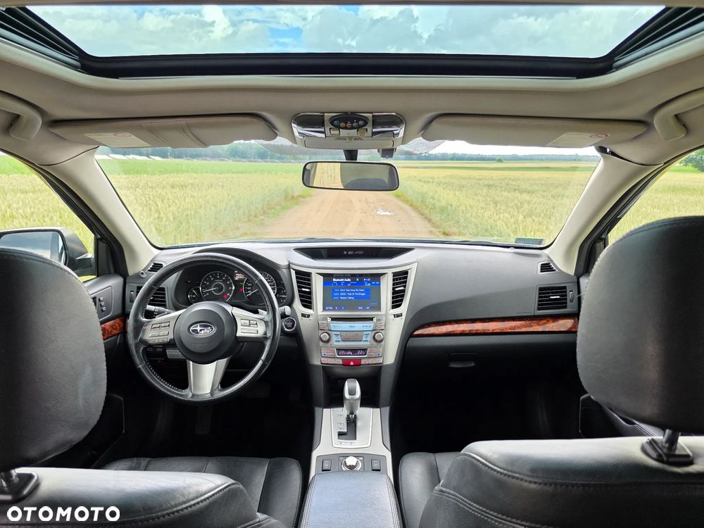 Subaru Outback - 21
