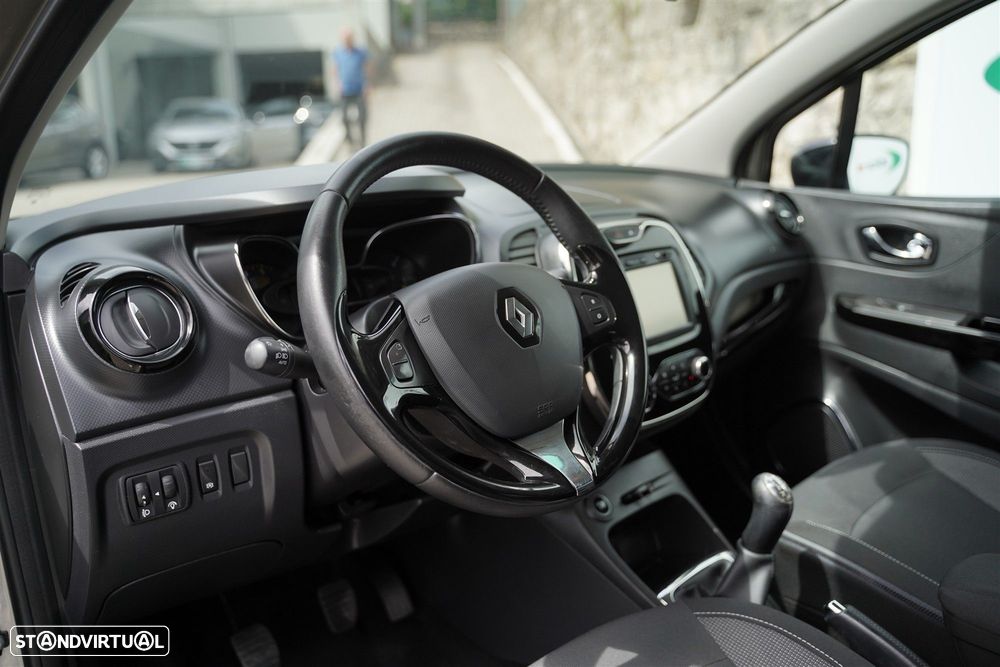Renault Captur 1.5 dCi - 24