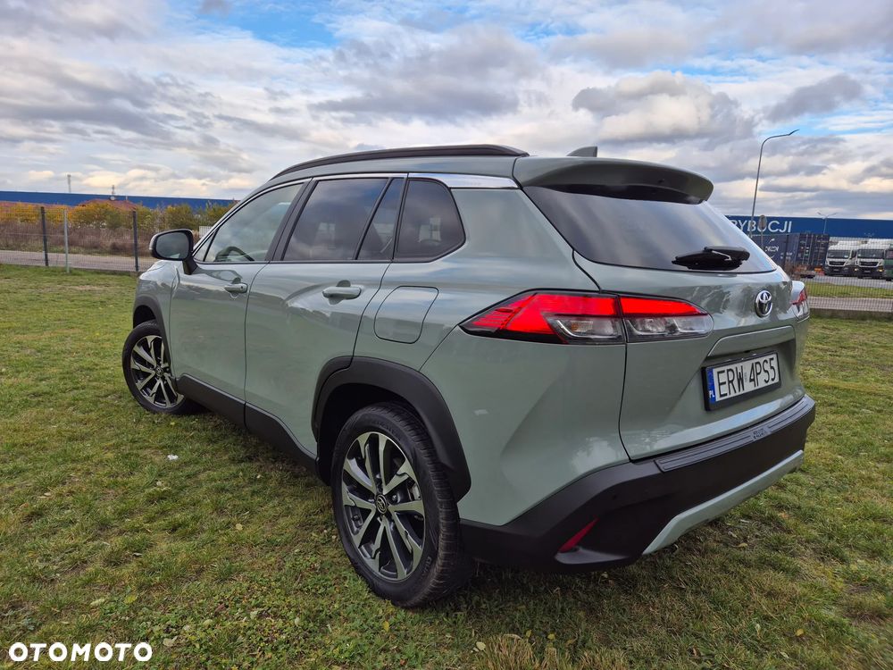 Toyota Corolla Cross - 2
