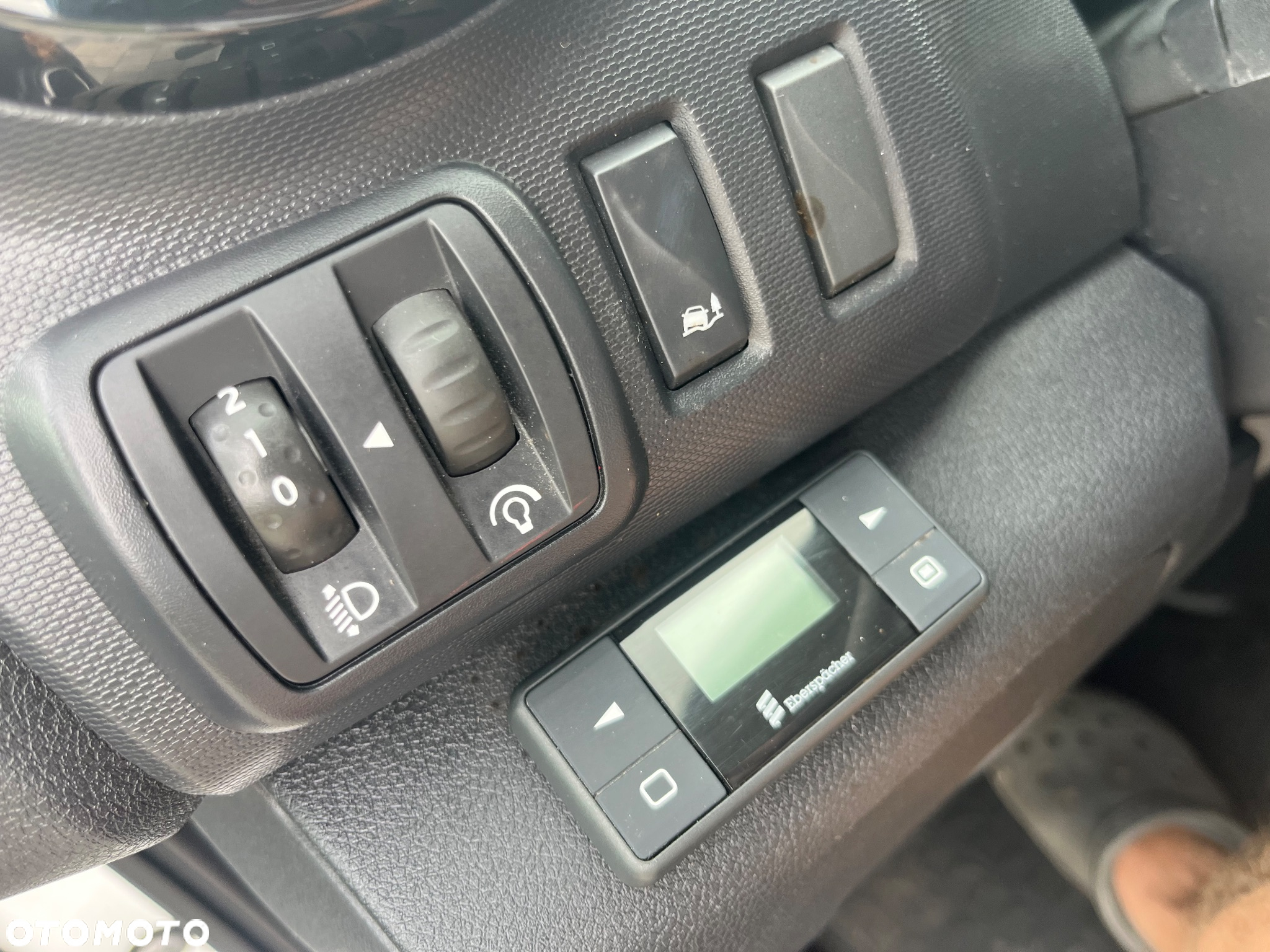 Opel Vivaro - 26