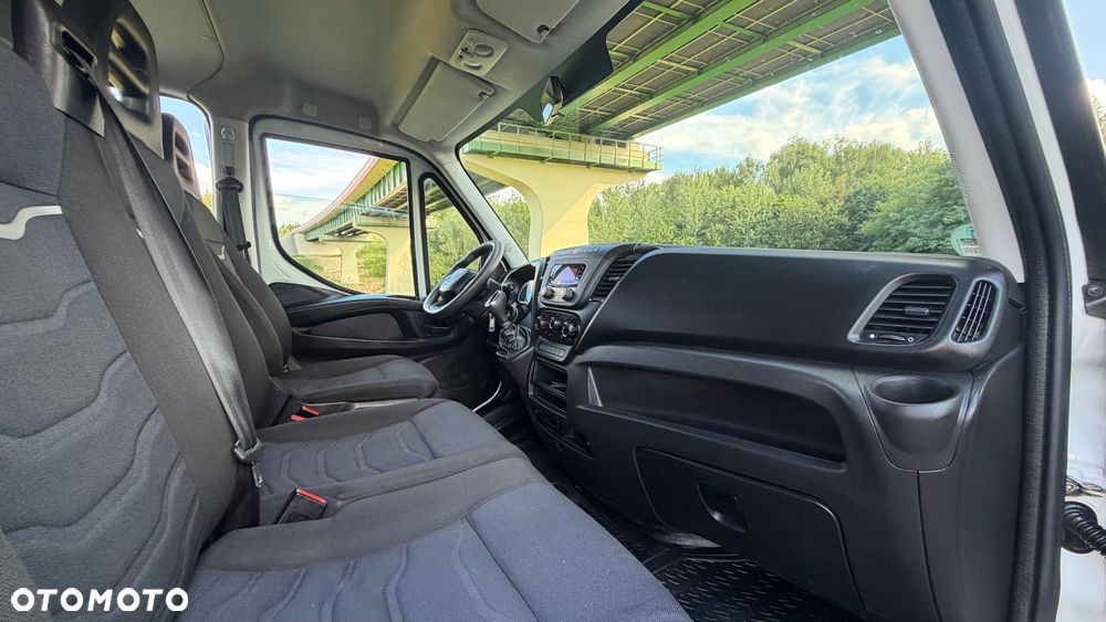Iveco DAILY - 22