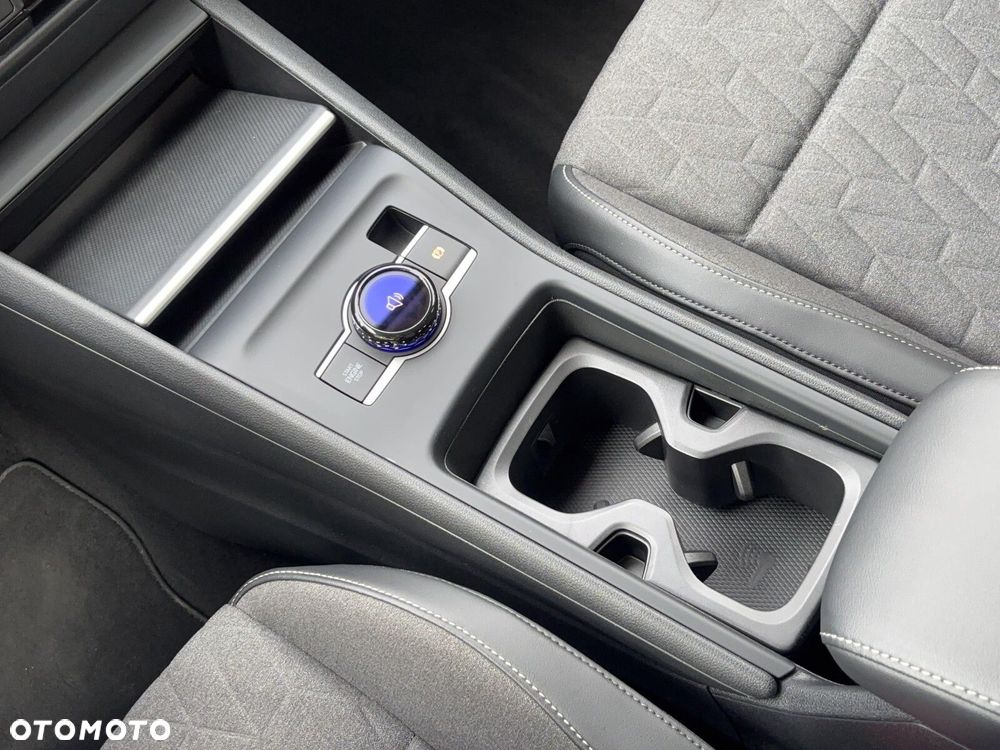 Volkswagen Tiguan - 27